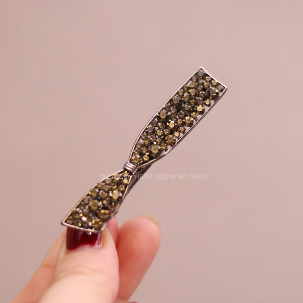 Bobby pin / Side clip 40